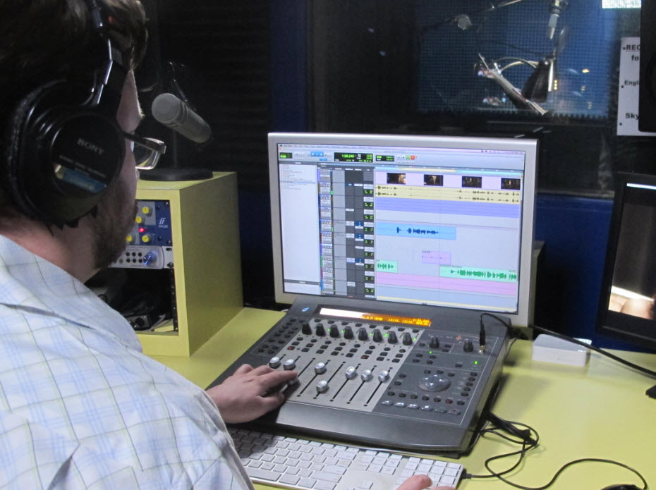 professional-voice-over-services-studio-setup